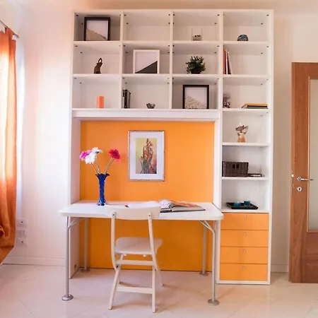 Elegant And Wide Flat 5 Min From The Train Station Apartamento *