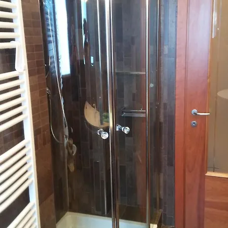 Apartamento Elegant And Wide Flat 5 Min From The Train Station Veneza