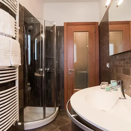 Apartment Elegant And Wide Flat 5 Min From The Train Station Venice